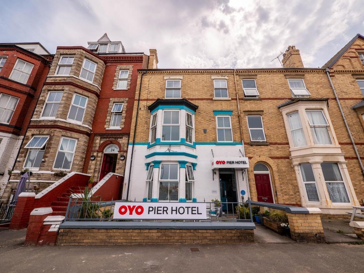 Oyo Pier Hotel Rhyl Eksteriør billede