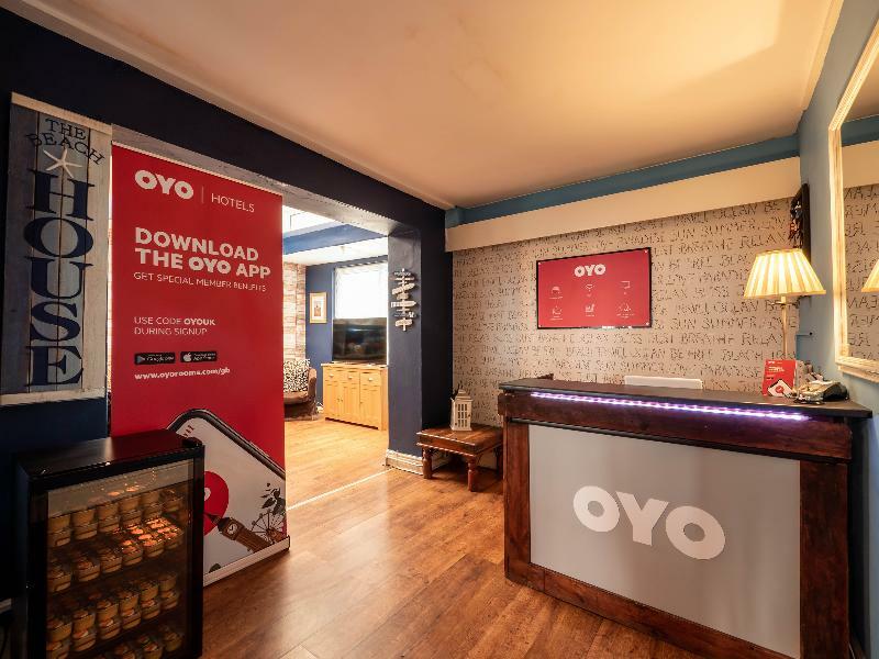 Oyo Pier Hotel Rhyl Eksteriør billede